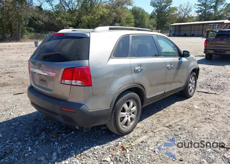2011 Kia Sorento Lx from USA, damaged, VIN 5XYKT3A14BG115013